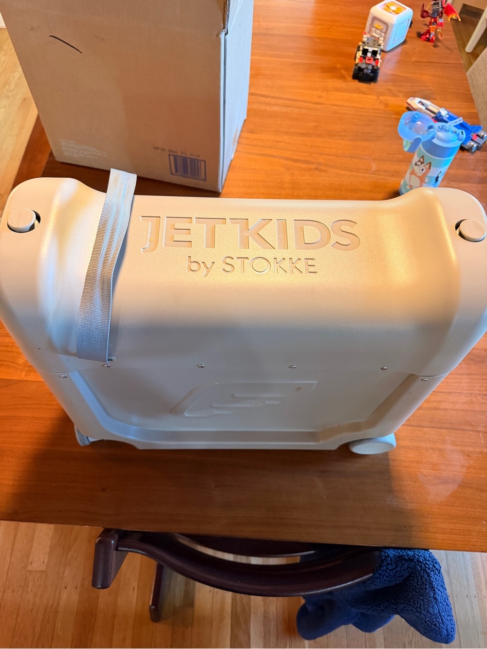 JetKids by Stokke Ride-On Suitcase in Cream